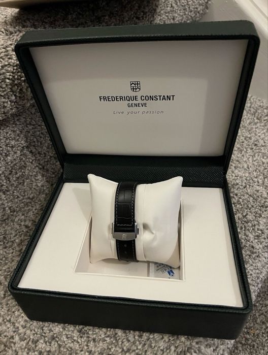 Швейцарские часы Frederique Constant Runabout, лимитка