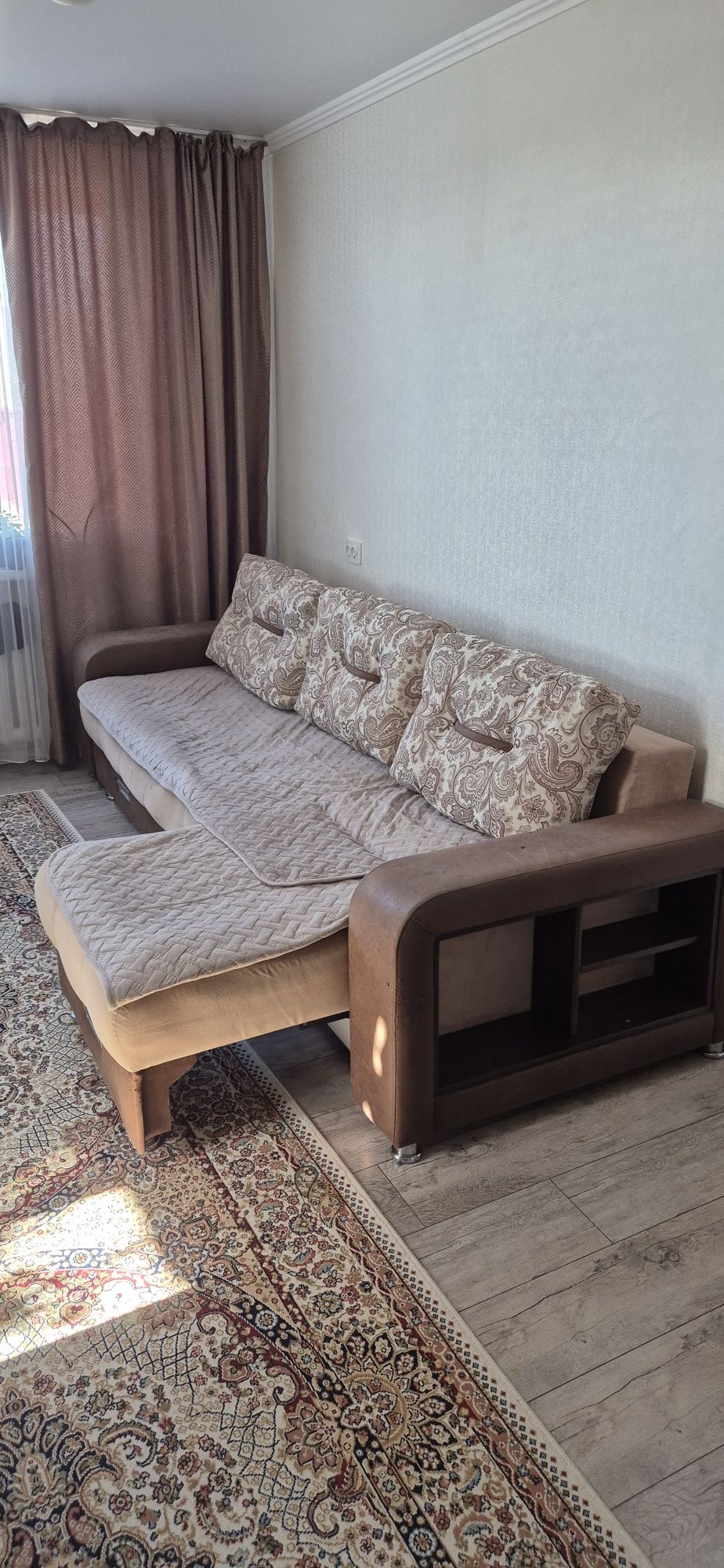 Продам диван б/у