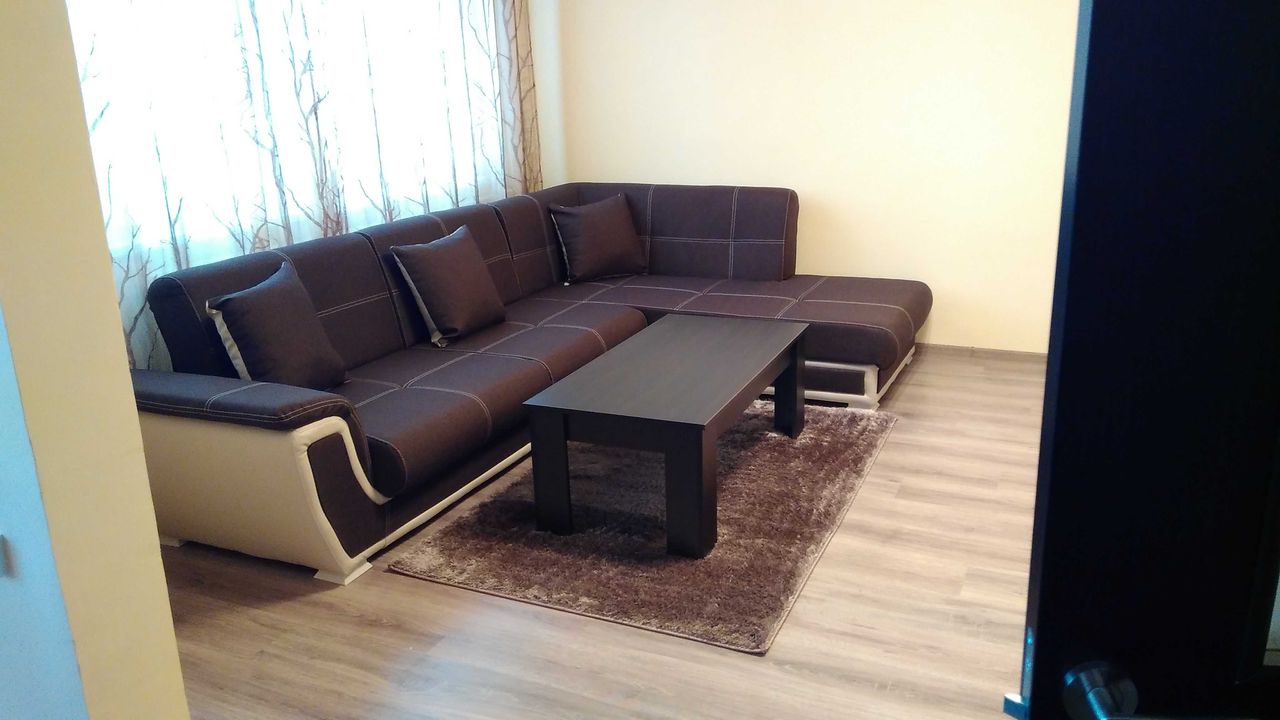 Дава се под наем Тристаен апартамент в София, Зона Б-19 - 100 кв.м за 612 € - Снимка #2