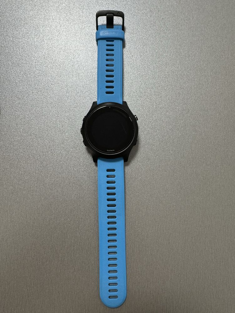 Продам часы Garmin Forerunner 945