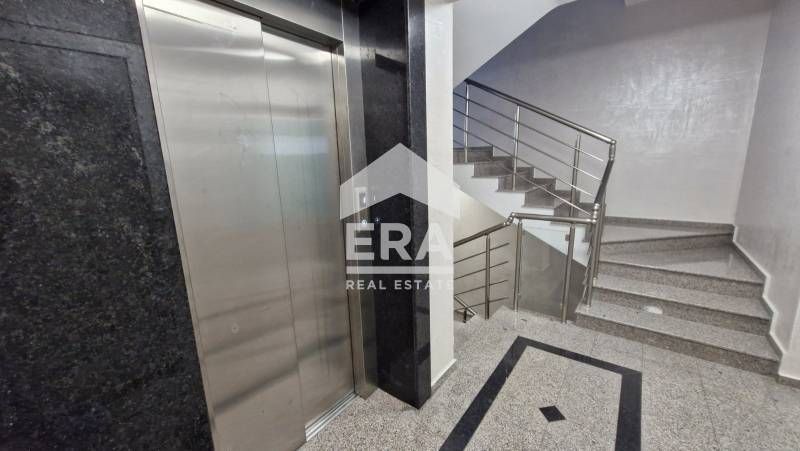 Дава се под наем Двустаен апартамент в Варна, Колхозен пазар - 65 кв.м за 450 € - Снимка #10