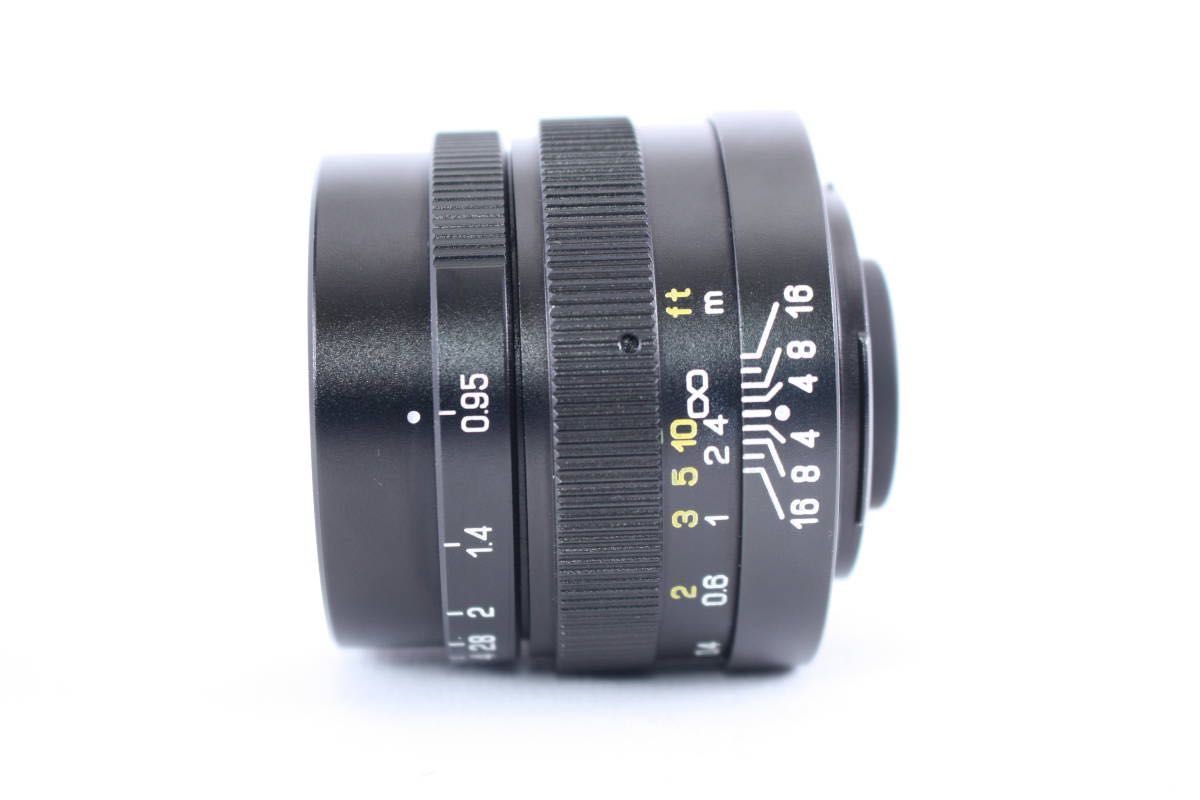 Zyonghi Optics Mitakon Speedmaster 25mm f/0.95 Obiectiv foto micro43