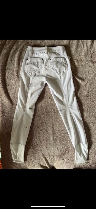 Pantaloni echitatie concurs.