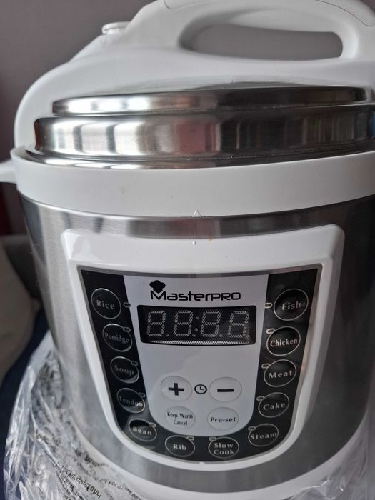 Електрически мултикукър Masterpro