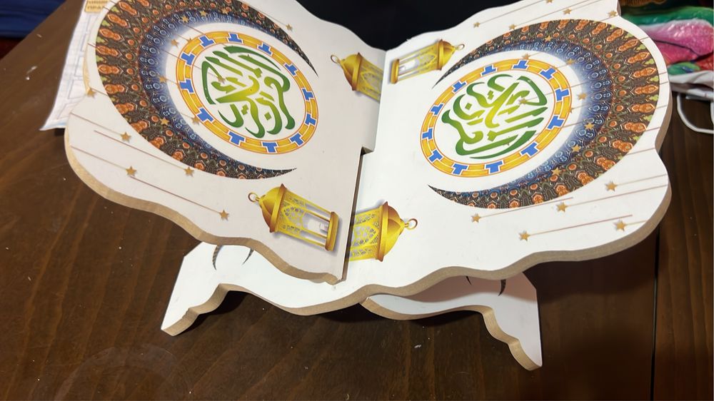 Подставка для корана