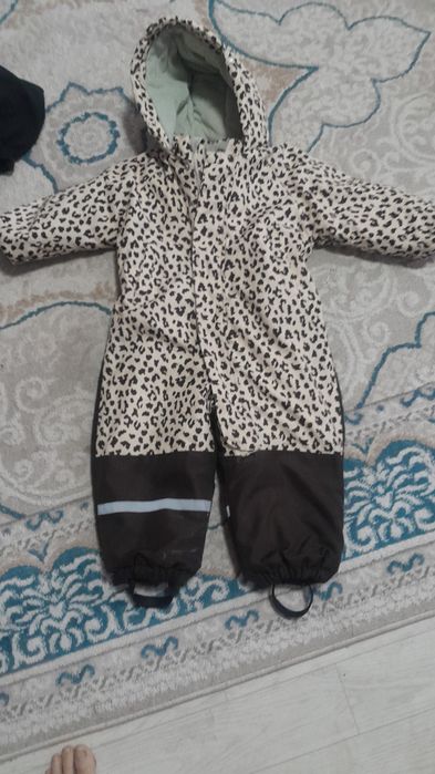 Продам комбинезон 86 см . До года. 2000тг