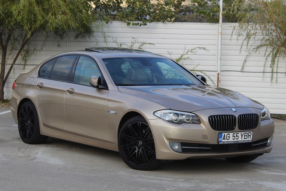 BMW Seria 5 BMW Seria 5 / 520D / F10 / Full 4 butoane