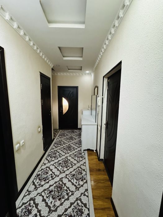 Uy sotiladi 3xona yakkasaroy tumani