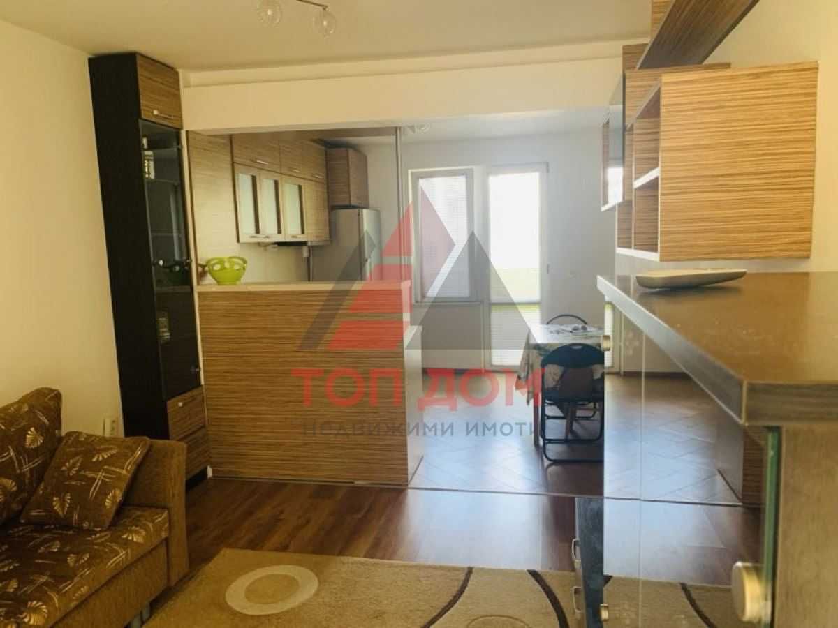 Дава се под наем Тристаен апартамент в Варна, Зимно кино Тракия - 90 кв.м за 510 € - Снимка #3