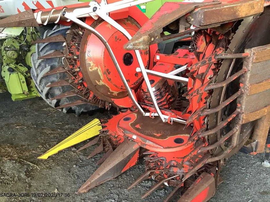 Combina siloz Claas Jaguar 830 cu echipament Kemper si semifan