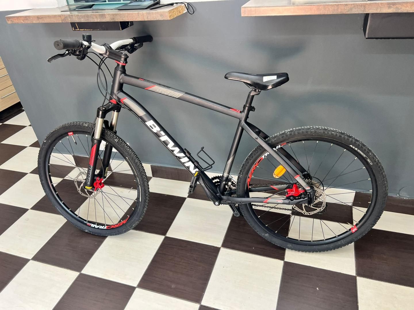Btwin Rockrider 540 -I-