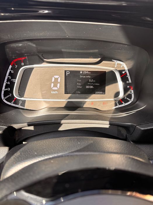 Kia sonet full pozitsiya