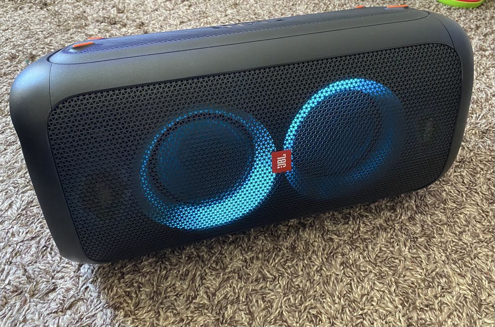 Портативная колонка JBL PartyBox 100