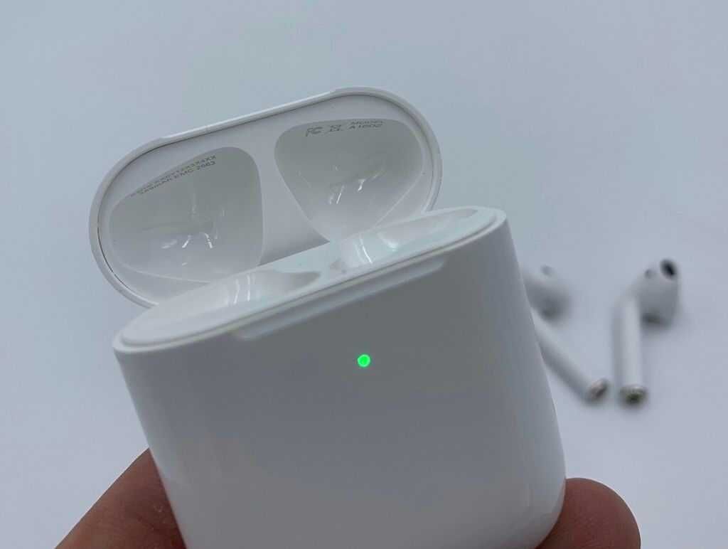 Скидка!!! AirPods 2.2 Лучший подарок для родных!