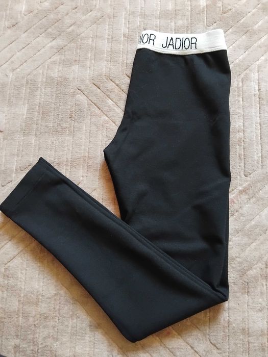 Безшевен клин bumpro и chfistian dior