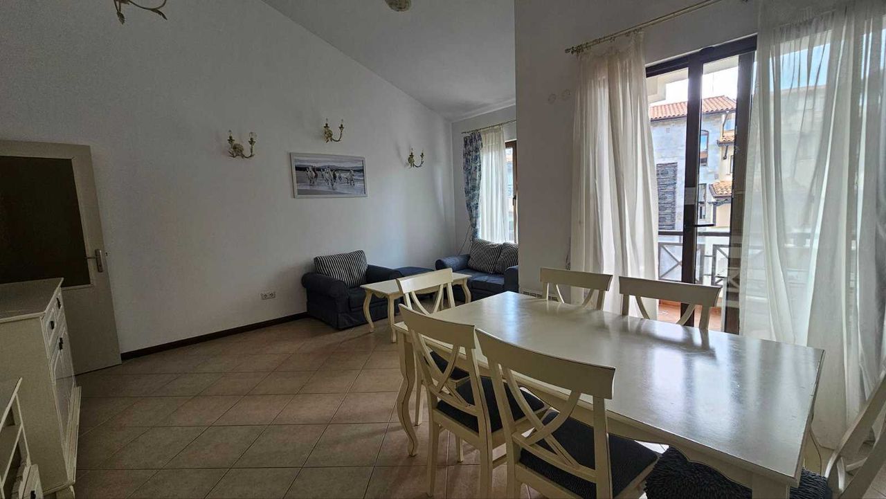 Продава се Двустаен апартамент в с. Лозенец, Област Бургас - 162 кв.м за 1408 €/кв.м - Снимка #3