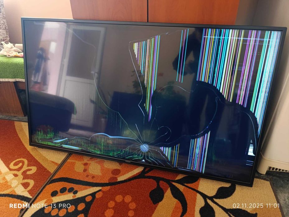 Телевизор 50 инча Hitachi 50HK5607