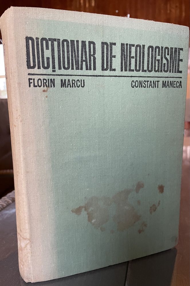 Dicționar de neologisme