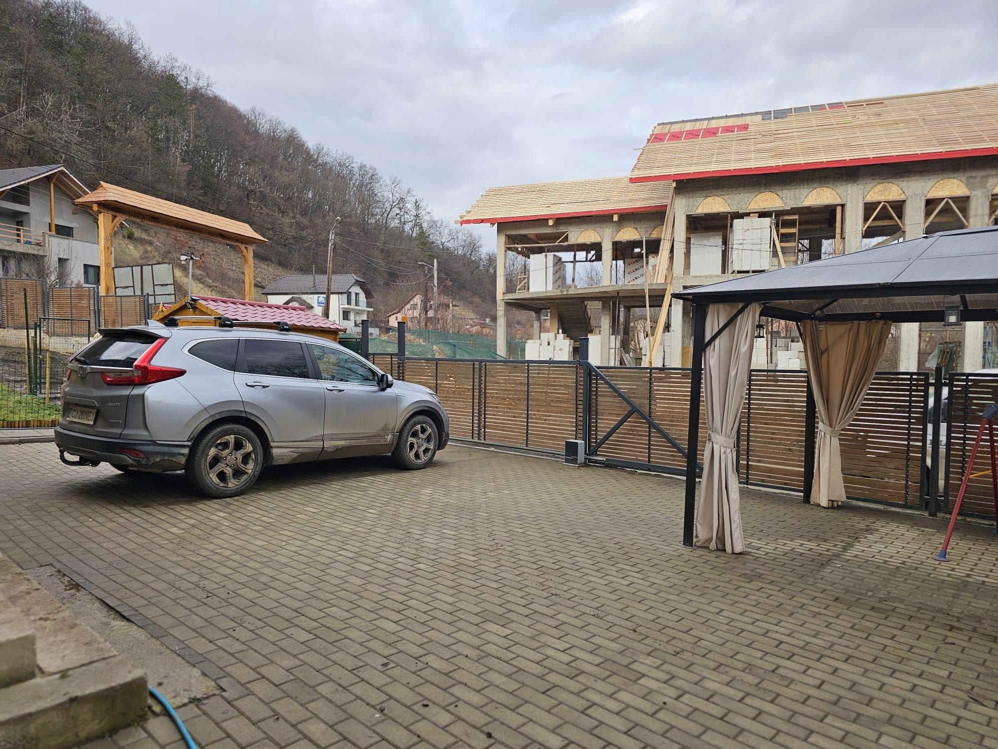 Casa Tautului P+1, 110mp, Teren 377mp Panouri+Baterie, Ventilatie, AC