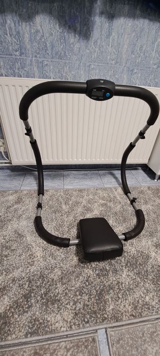 Aparat pentru lucrat abdomenul