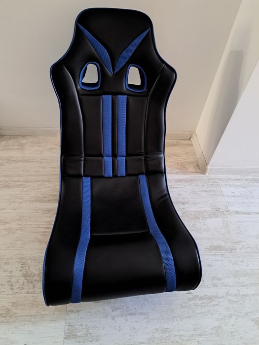 Музикален люлеещ стол