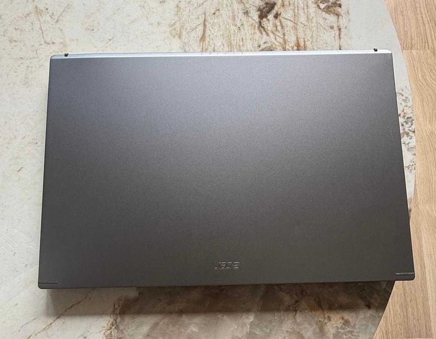 Лаптоп Acer Aspire 5 + Windows 11