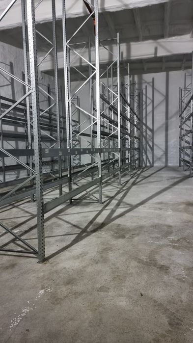 Rafturi industriale metalice pentru depozit și hale