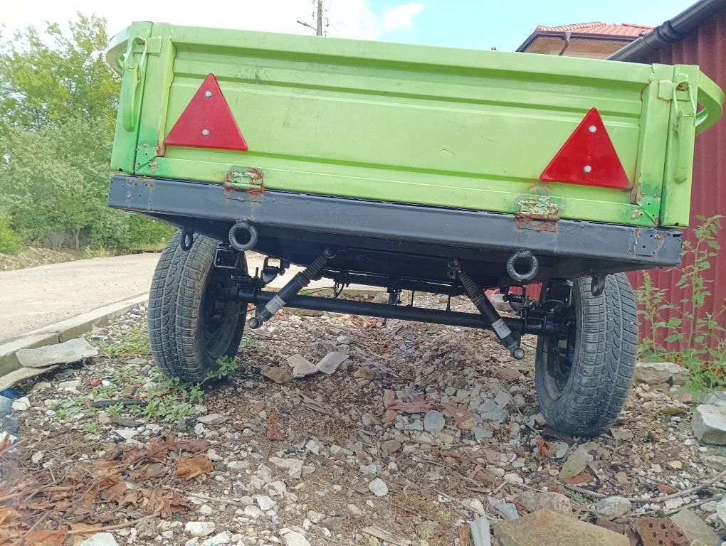 Продавам нов RURIS 915k,15кс с окомплектовка и ремарке.