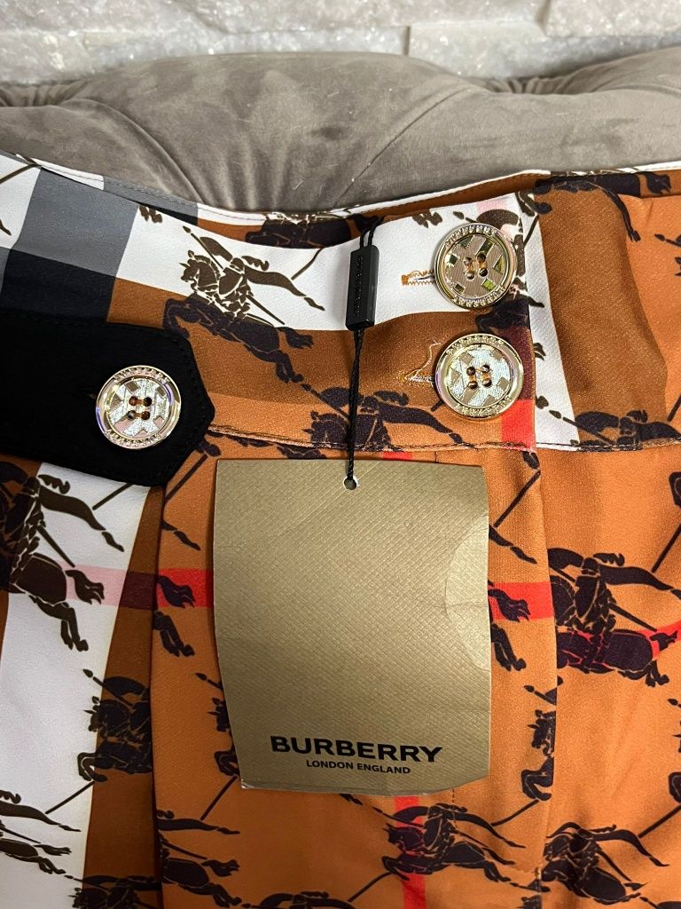 Pantaloni superbi Burberry xl