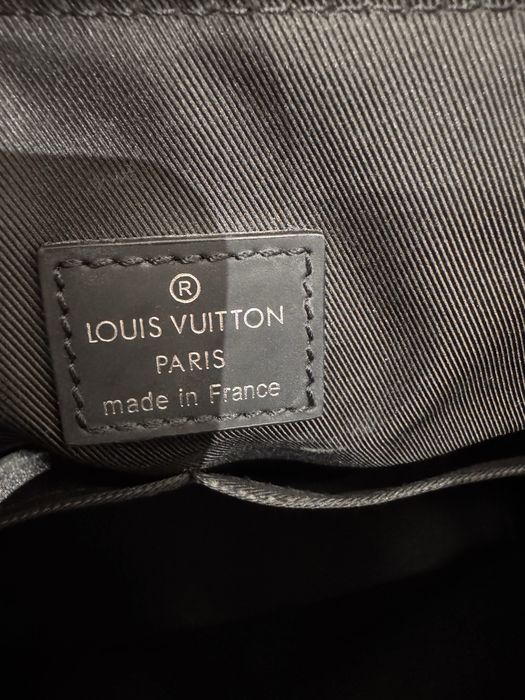 Louis Vuitton District MM