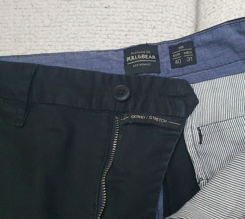 Pantaloni bărbați Pull&Bear