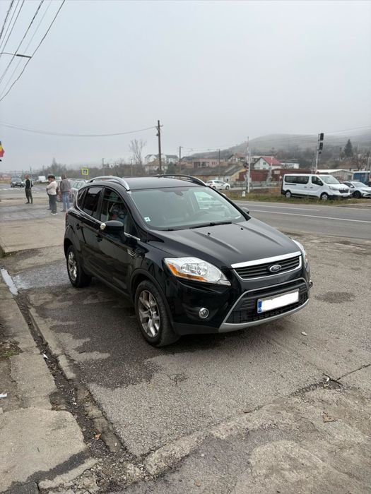 Vând Ford Kuga 2012