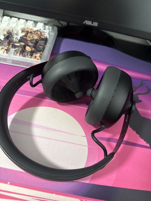 Casti Nura ( cel mai top model )