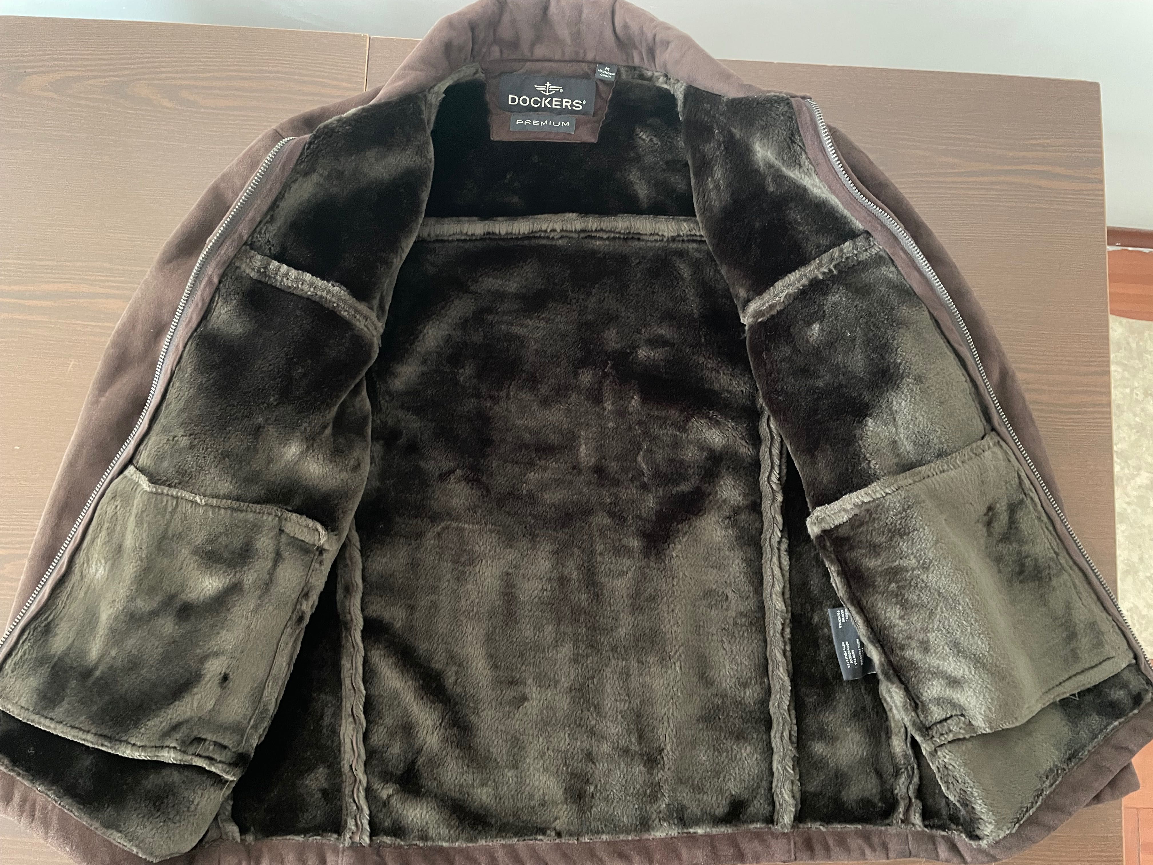 Продается новая мужская зимняя замшевая куртка