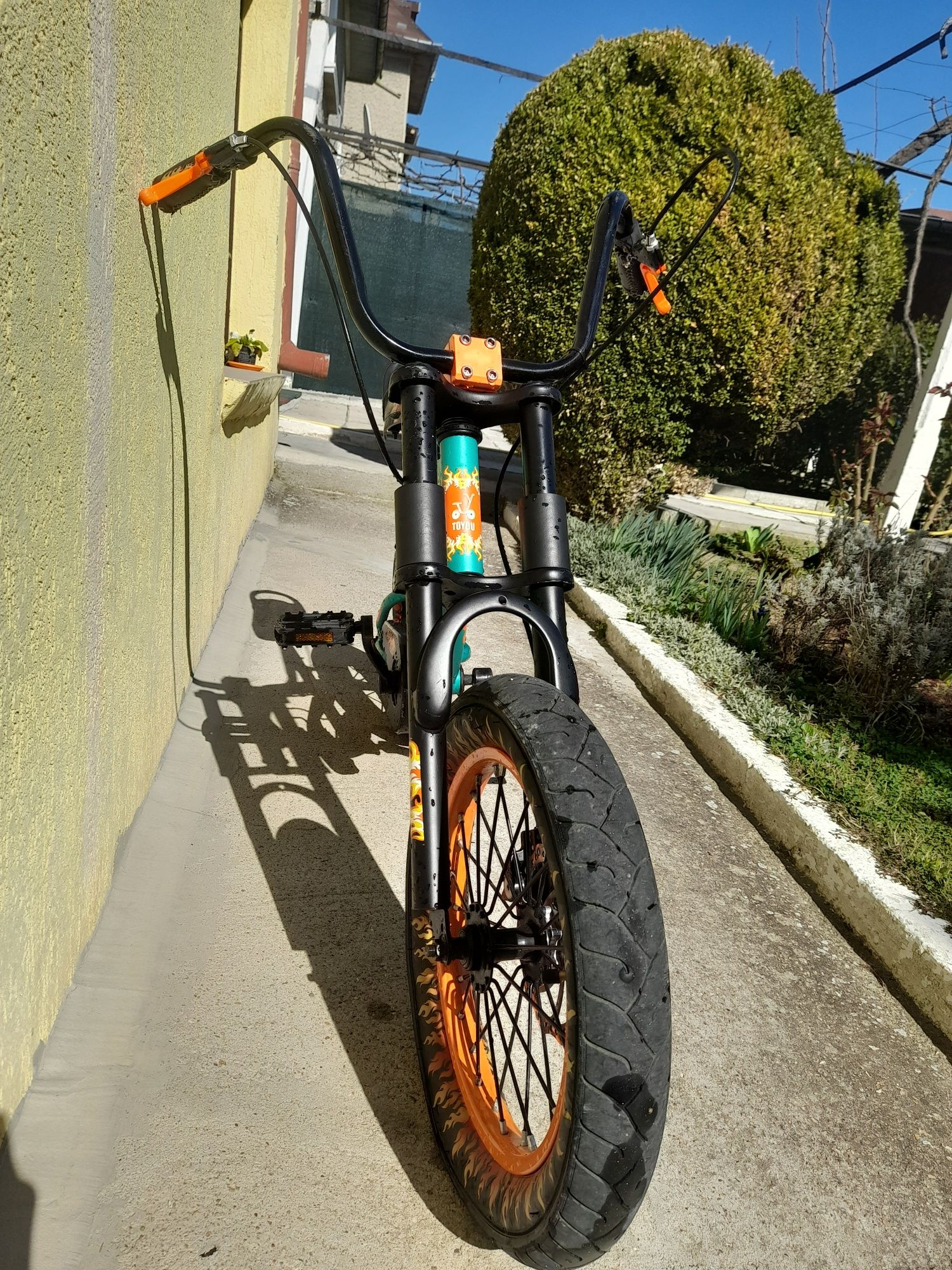 Велосипед Чопър с дискови спирачкки