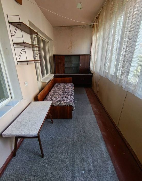 Срочно! Квартира на Чиланзар -Актепа 1/2/4 общ пл 42м ,балкон 2*6