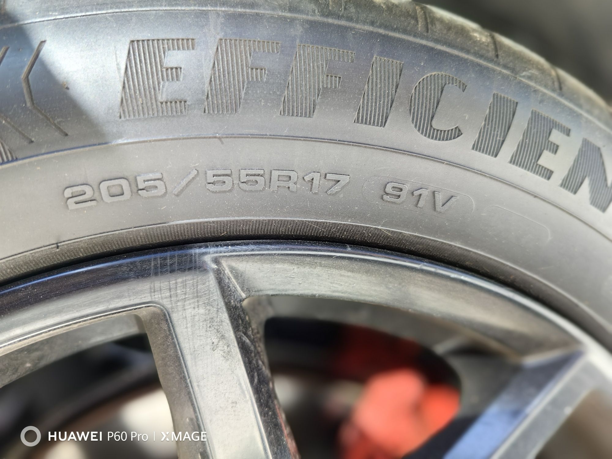 Goodyear 205 55 17 летни 4бр-200лв