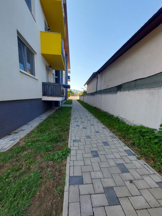 Apartament 2 camere ,decomandat zona marasesti 8 - baia mare