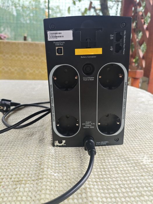 Ups APC 1400VA 700w