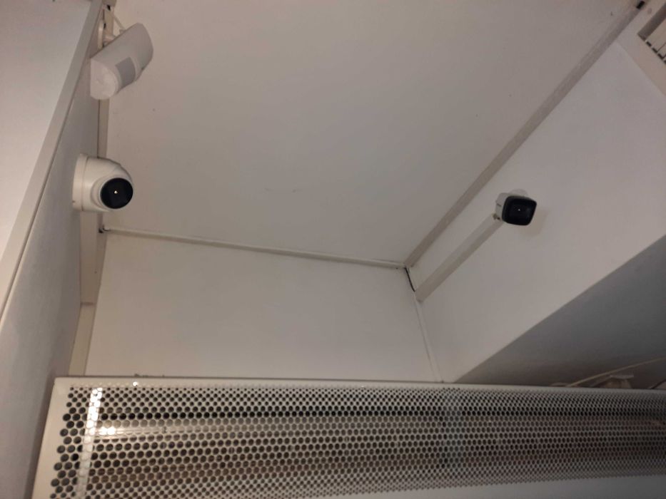 Sistem supraveghere 8 camere