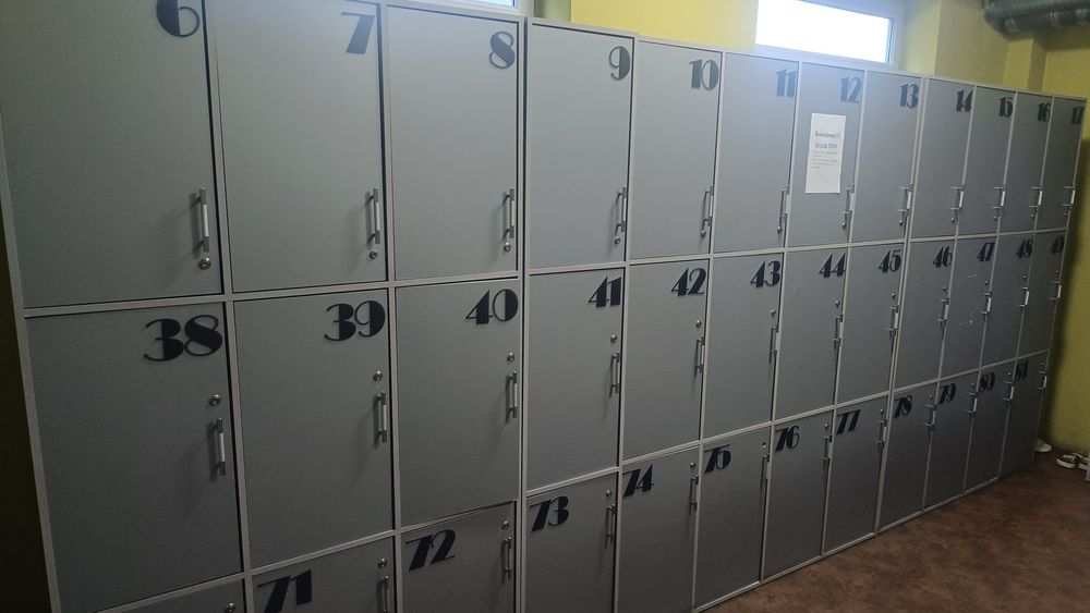 Шкафчики в раздевалку!В тренажёрку в танцевальную студию!