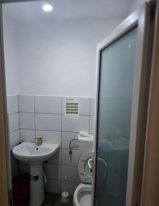 De închiriat. Spațiu comercial