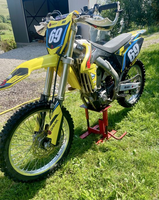 Suzuki RMZ 450 4T