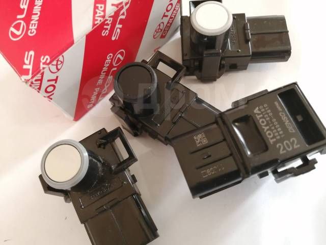 Парктроник на LX470 / LX570 / Land Cruiser 200 / Прадо 120 - 150
