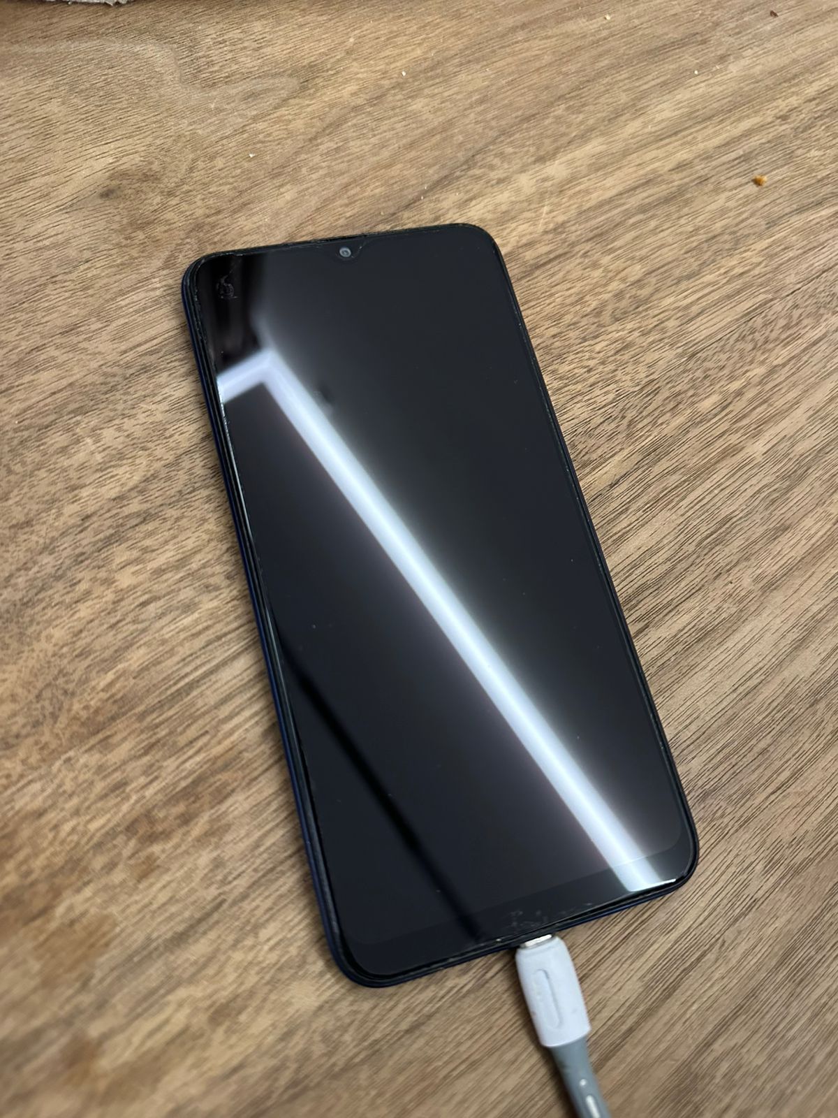 Продам смартфон Samsung Galaxy A10