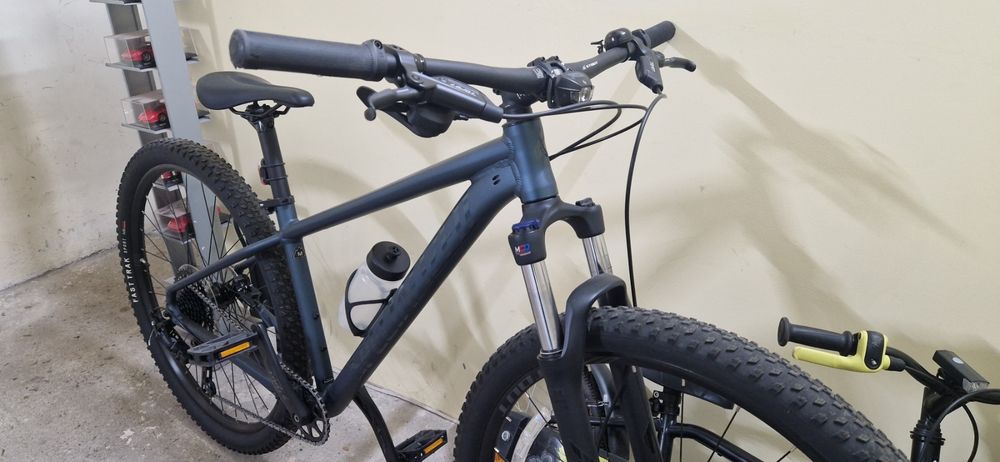 Колело - specialized 29 цола размер М