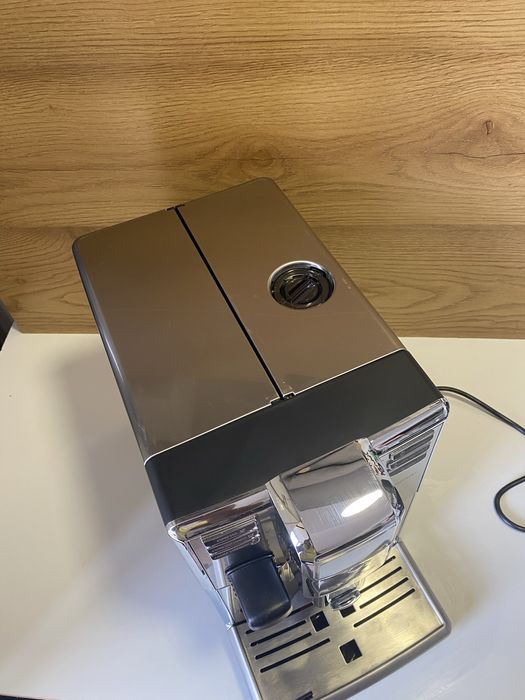 Aparat cafea expresor espressor philips saeco incanto cappuccino hd891