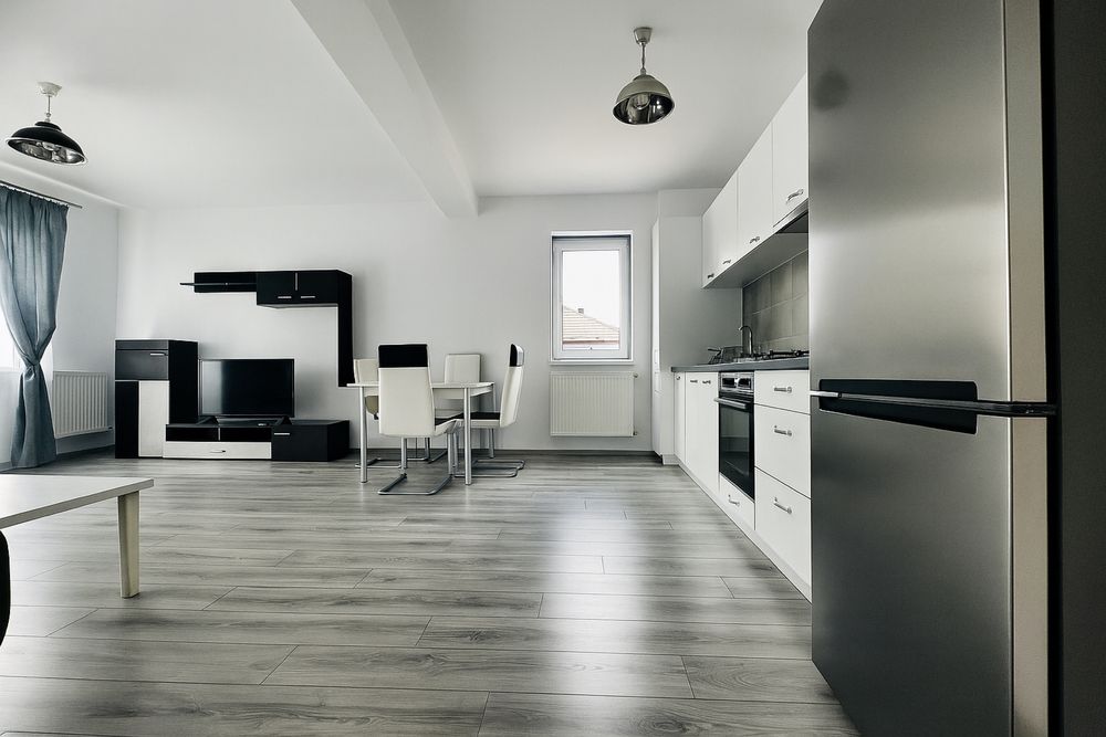 Apartament spatios de vanzare - Direct de la propietar !