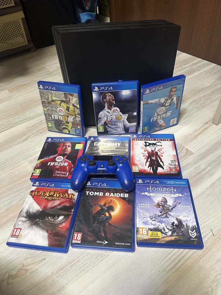 Playstation 4 pro 1Tb добра кондиция+джойстик+9игри