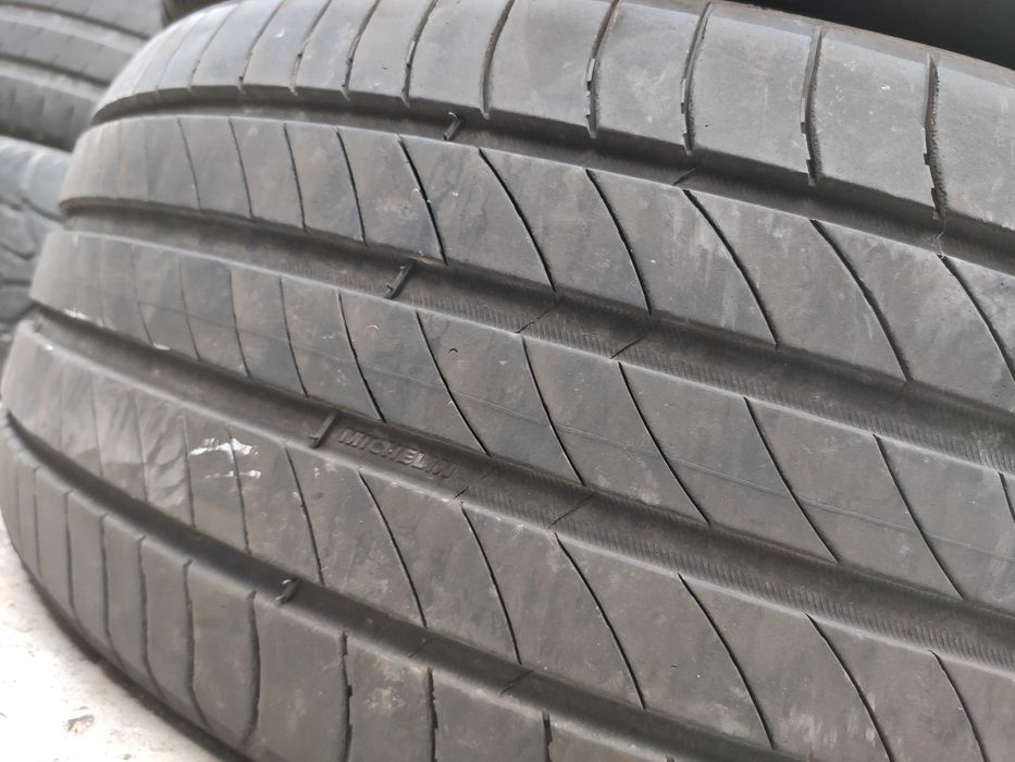 2бр Летни гуми 225 50 19 - Michelin - DOT 2023